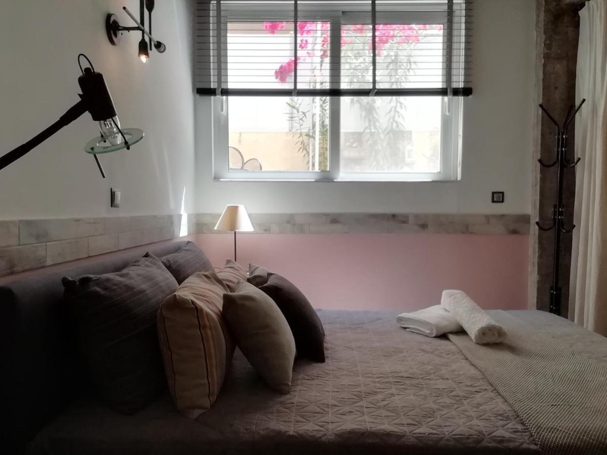 Amazing Semi-Basement Art Apartment Easy Walk To Nafplio Centre 外观 照片