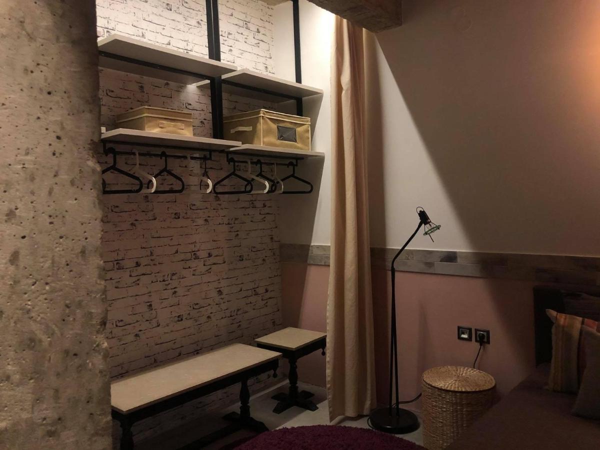 Amazing Semi-Basement Art Apartment Easy Walk To Nafplio Centre 外观 照片