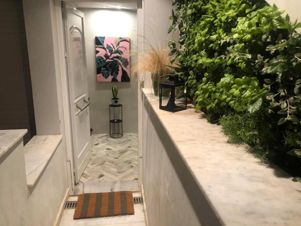 Amazing Semi-Basement Art Apartment Easy Walk To Nafplio Centre 外观 照片